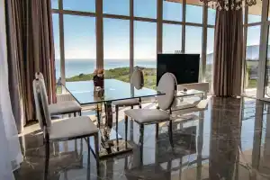 Апартаменты «Avalon», Малый Маяк