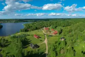 База отдыха «Золотая горка» в Лодейнопольском районе