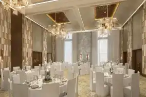 Holiday Inn Dubai Al-Maktoum Airport, An Ihg Hotel, Дубай