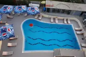 Hotel «Airport Tirana», Ринас
