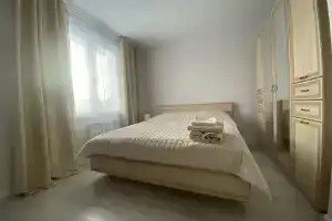 Апартаменты кoмфорт классa в Дoбpoгpaдe