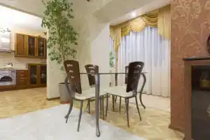 Апартаменты КВАРТИРА В ЦЕНТРЕ АСТРАХАНИ, Астрахань
