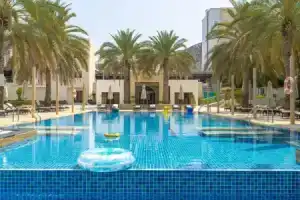 Sheraton Oman Hotel, Маскат
