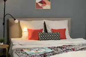 Квартира Art Room в минуте от метро Молодежная