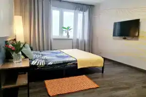 Квартира Трёхместная Студия с Кухней возле Метро, Москва