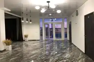 Меблированные Комнаты DioMil, Штормовое