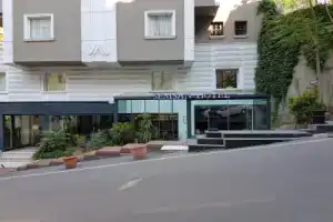 Semsan Hotel, Стамбул