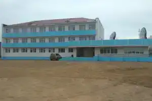 Гостиница «Сомон», Де-Кастри