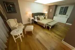 Triumph City Hotel & Residences, Баку