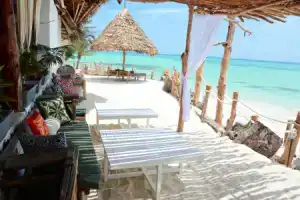 Отель «Swahili Beach», Кизимкази