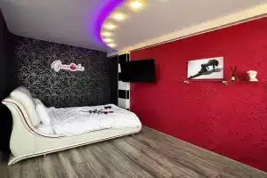 Квартира красивая студия в новом доме на ГММ недалеко от выезда на Гору Белая
