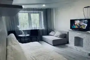 Квартира на улице Кирова 10Б, Братск