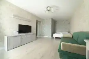 Квартира BelaTravel метро Фрунзенская с балконом, Минск