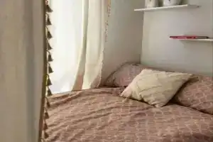 Квартира со всеми удобствами, в доме с бассейном