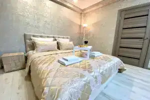 Апартаменты Энтузиастов 1, Новый Уренгой