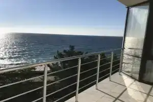Апартаменты Дельфин, Ялта