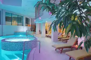 Hotel «Zlatibor Mona», Златибор