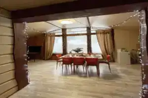 Уютный домик для друзей, Шерегеш
