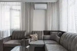 Квартира на улице Авиаторов 44, Красноярск