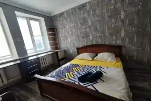 Квартира двухкомнатная Ленинградская 21, Магнитогорск