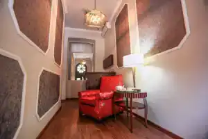 Tea for Two Hotel, Тбилиси