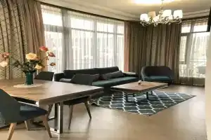 Квартира Четыpexкомнатная c Терассой, Кисловодск