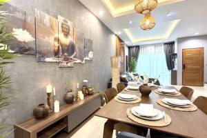 Частный дом Таунхаус Stylish Family Townhouse 3 Bdr, Чалонг