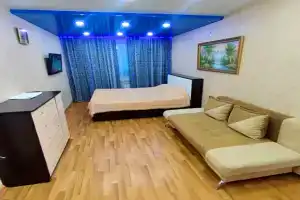 Квартира для Семьи и для Командированных Гостей, Набережные Челны