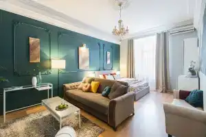 Квартира GM Apartments в Сталинской высотке