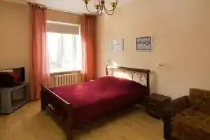 Квартира двухкомнатная набережная Северной Двины 95, Архангельск