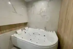 Апартаменты В Гости! на Запорожской 69 (студия 6 с Джакузи), Новокузнецк