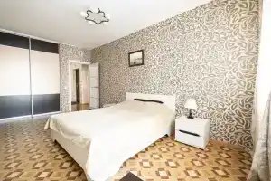 Квартира на улице 9 Мая 83 (16 этаж), Красноярск