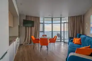 Апартаменты LS-Lux-Orange с прямым видом на море с 14 этажа, Алушта