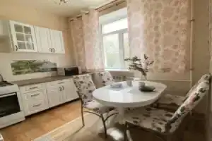 Квартира просторная в центре города
