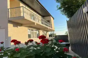 Гостевой дом «Светлана», Гагра