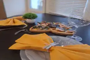 Квартира Двухкомнатная Около Мегагринна, Курск