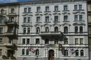 Отель «Brezina Pension», Прага