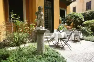 Hotel «Sanpi Milano», Милан