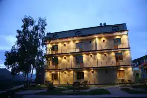 Nairi Hotel, Джермук