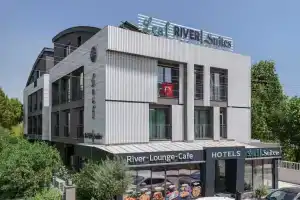 Отель Leaf River Suites, Анталья