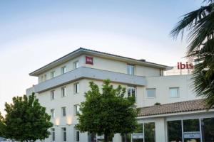 Ibis Sevilla, Севилья
