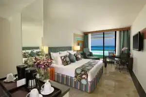 Отель «Oh! Cancun On The Beach By Oasis», Канкун