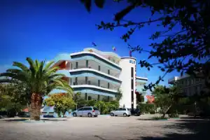 New Hotel Blu Eden, Прая-а-Маре