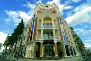 Отель «Batumi World Palace», Батуми