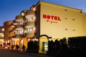 Hotel Regina, Биела
