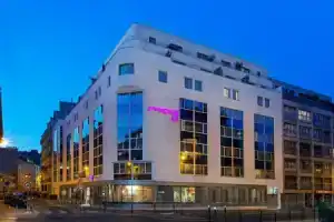 Отель «Moxy Paris Bastille», Париж
