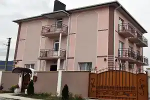 Elena Guest House, Геленджик