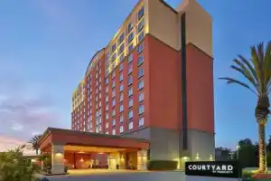 Отель «Courtyard Los Angeles Westside», Лос-Анджелес