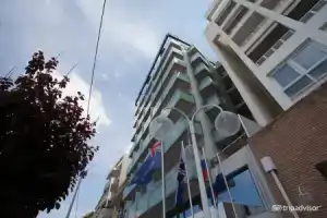 Poseidon Athens Hotel, Афины