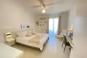 Ma&Mi Guest House, Чефалу